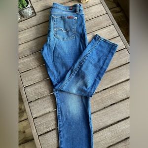 7 For all Man kind blue Jeans Size 30